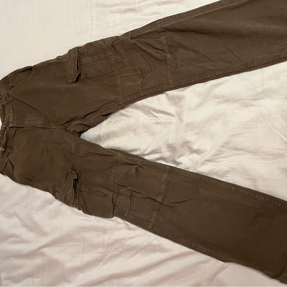 Brandy Melville Green Crago Pants